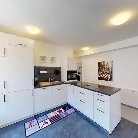 Karl V - Geschichte Leben Im Herzen Der Altstadt Affittacamere